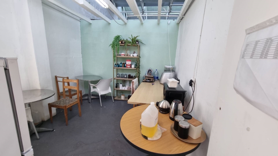 To Let Commercial Property for Rent in Woodstock Western Cape